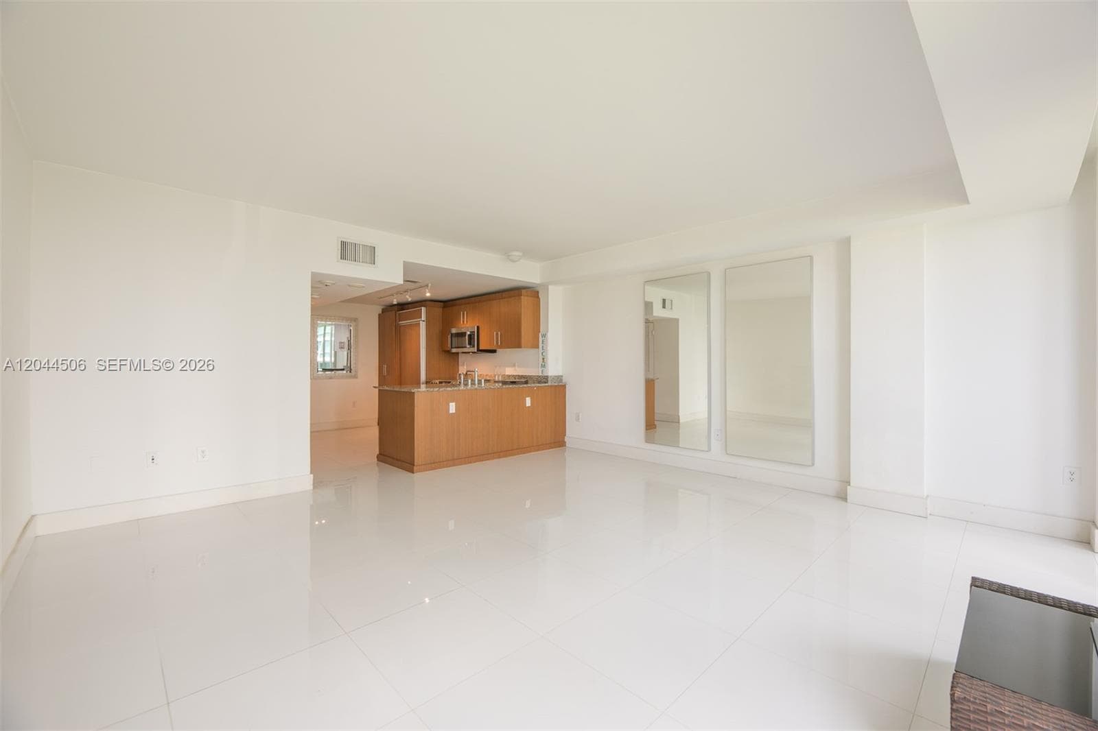 10275 E Collins Ave 502 photo 8