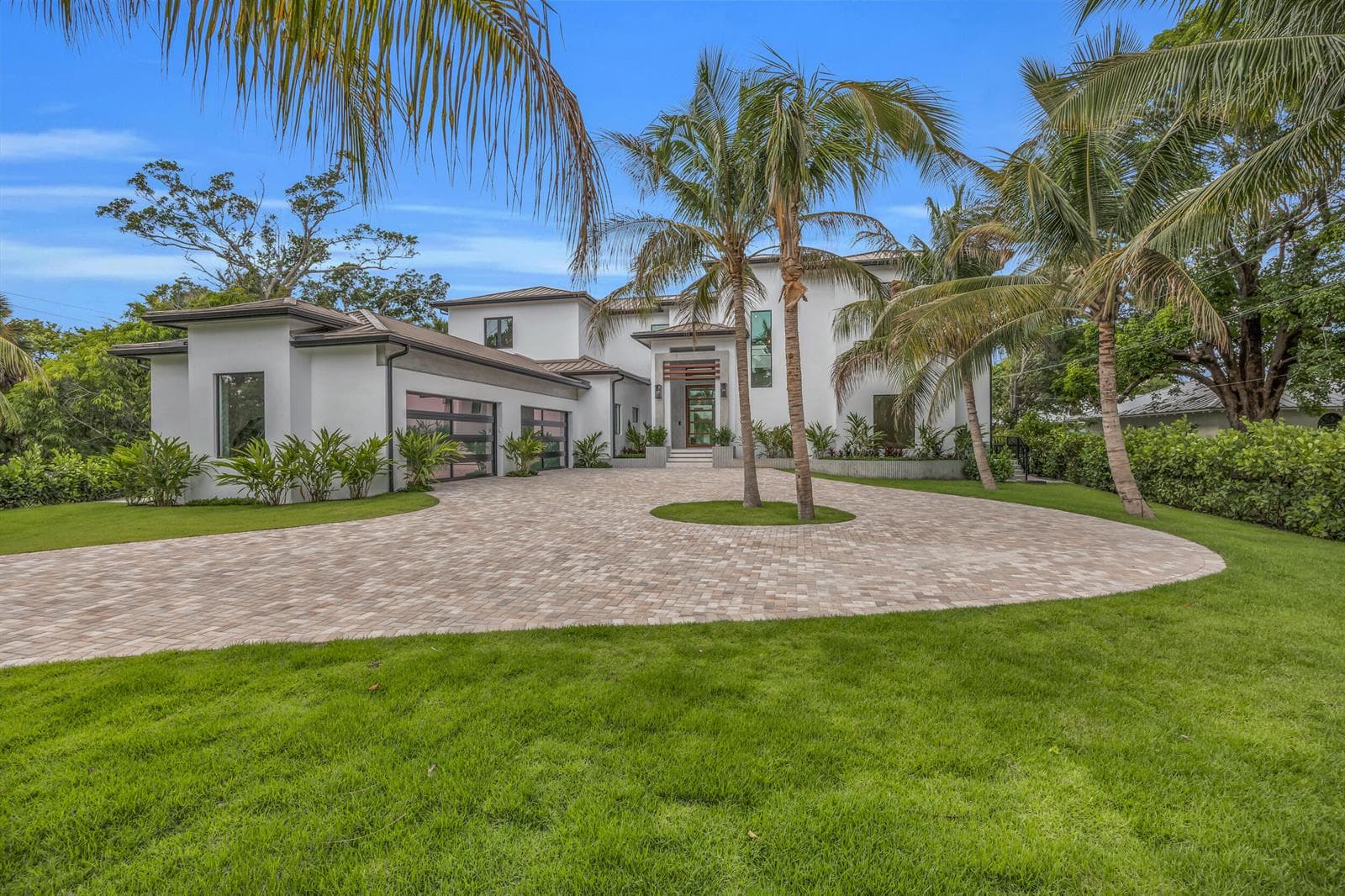 19175 W Riverside Drive 2