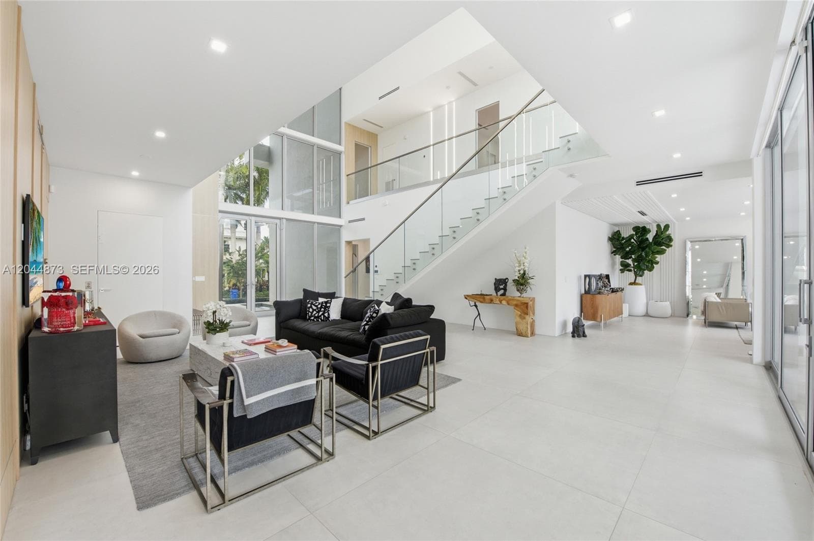 91 Fiesta Way photo 6