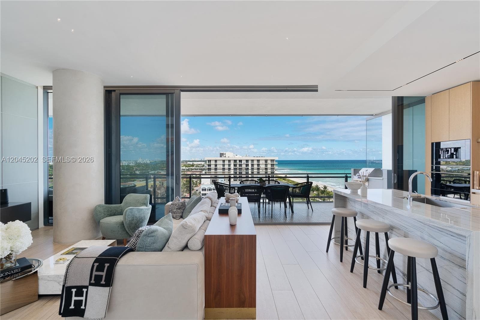 8701 Collins Ave #1103 2