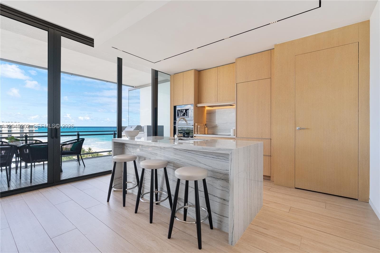 8701 Collins Ave #1103 5