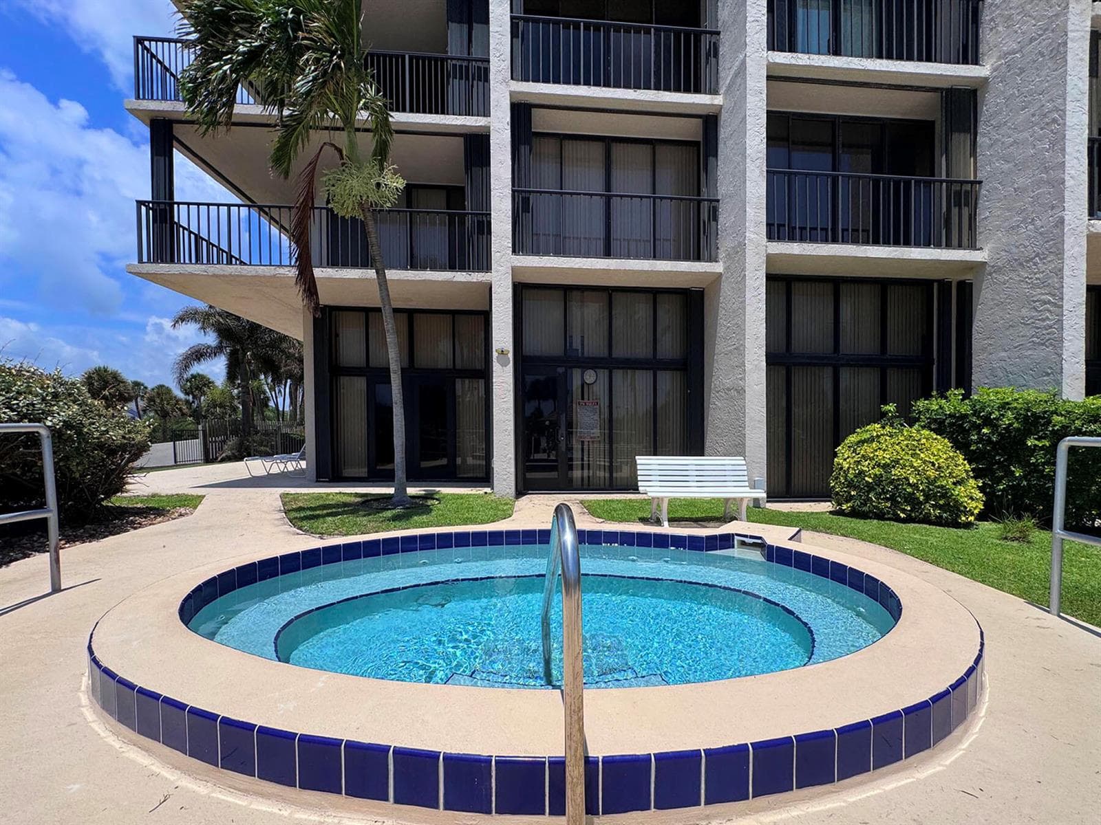 5047 N Highway A1a 802 photo 7