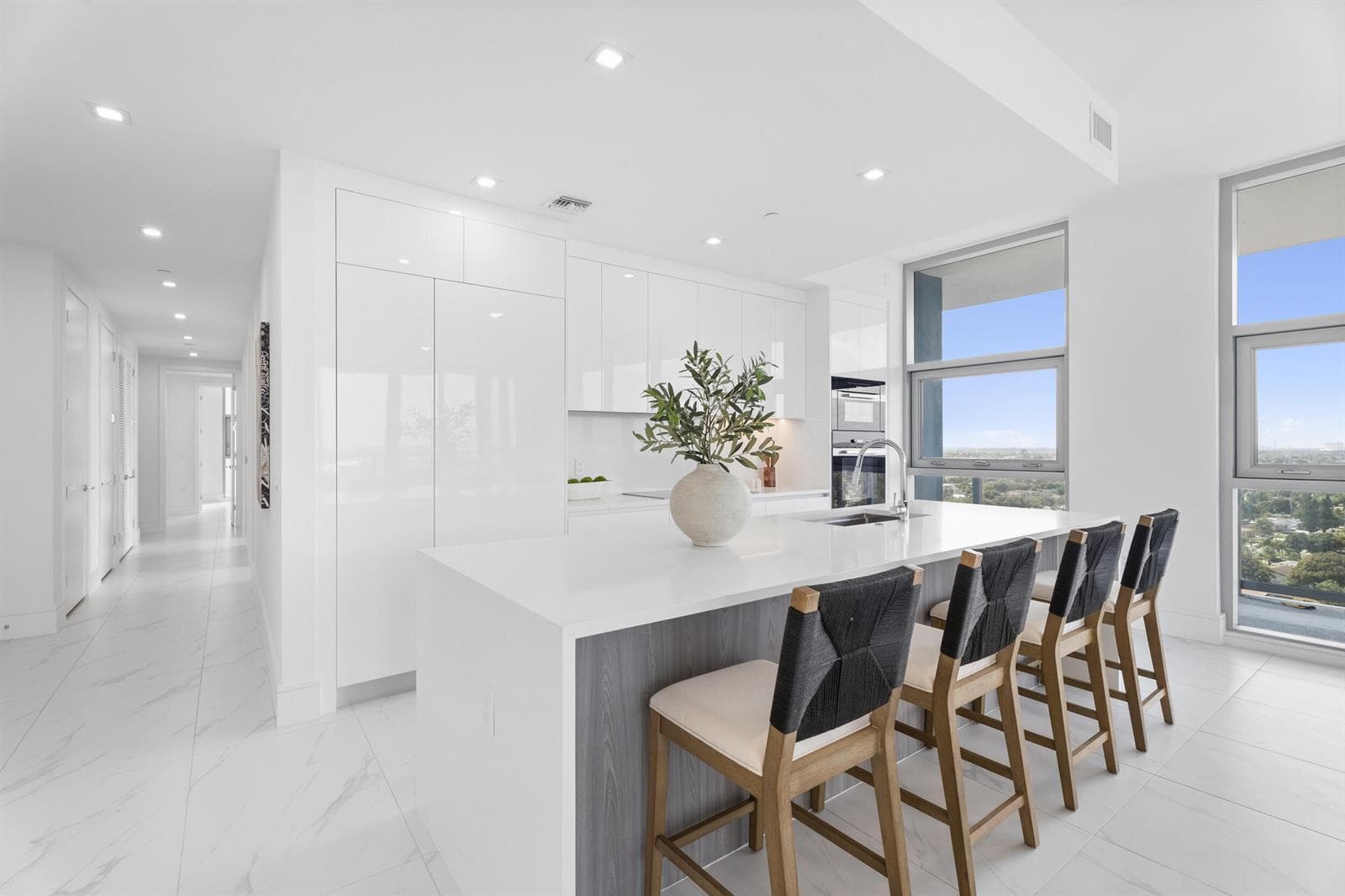 220 Lake Shore Drive #1523 5