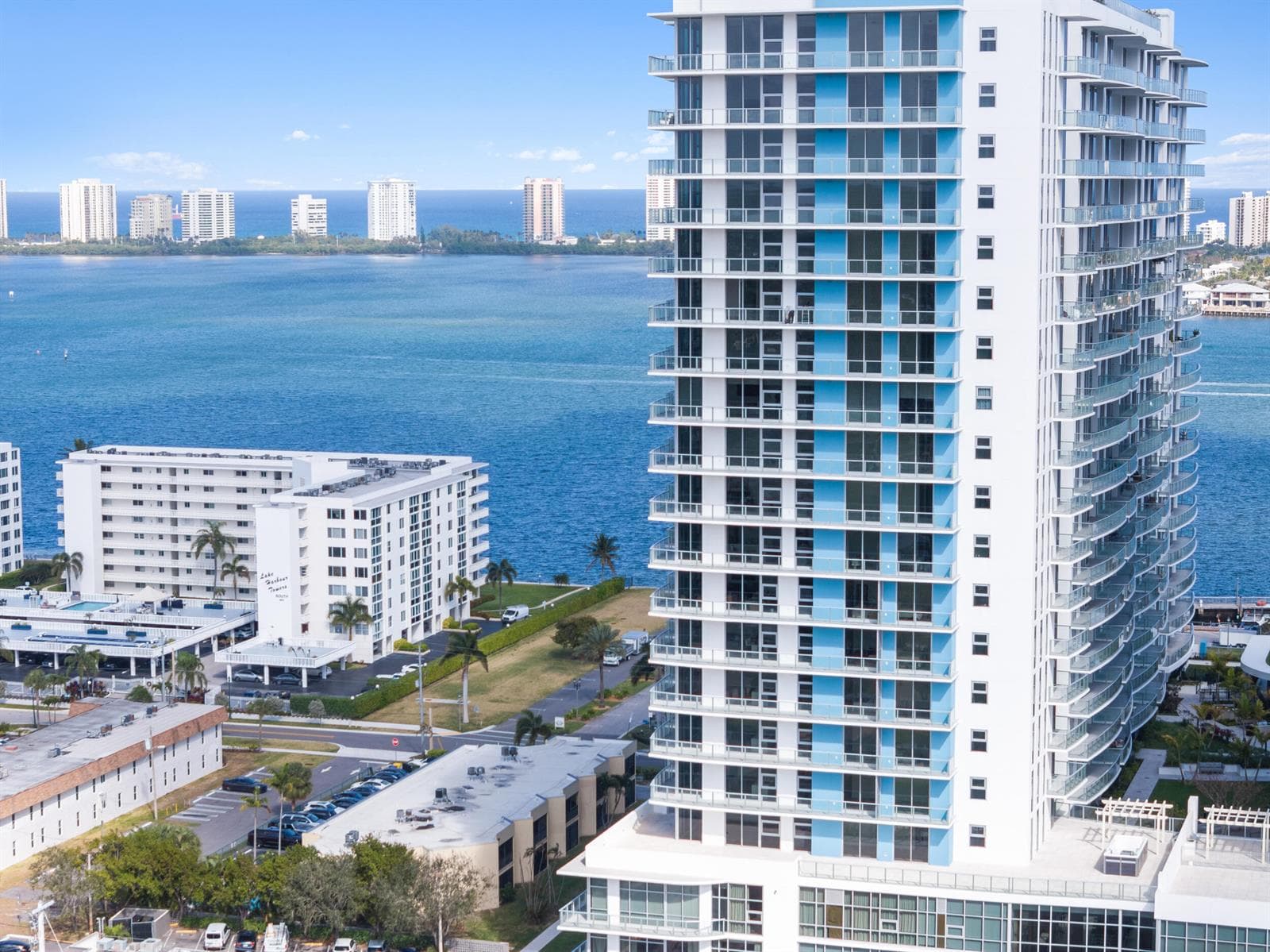 220 Lake Shore Drive 1523 photo 20