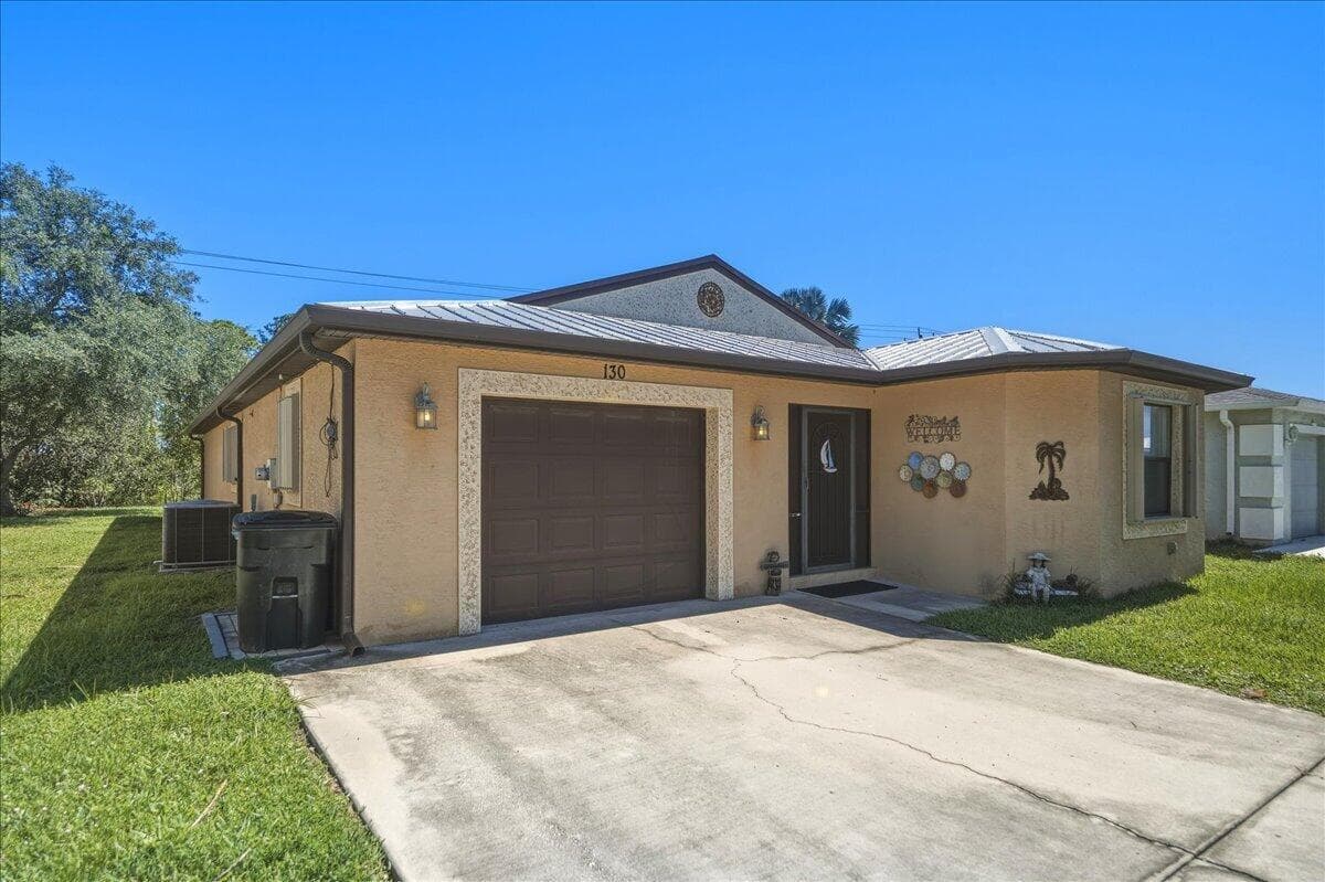 130 Mediterranean Boulevard N photo 2