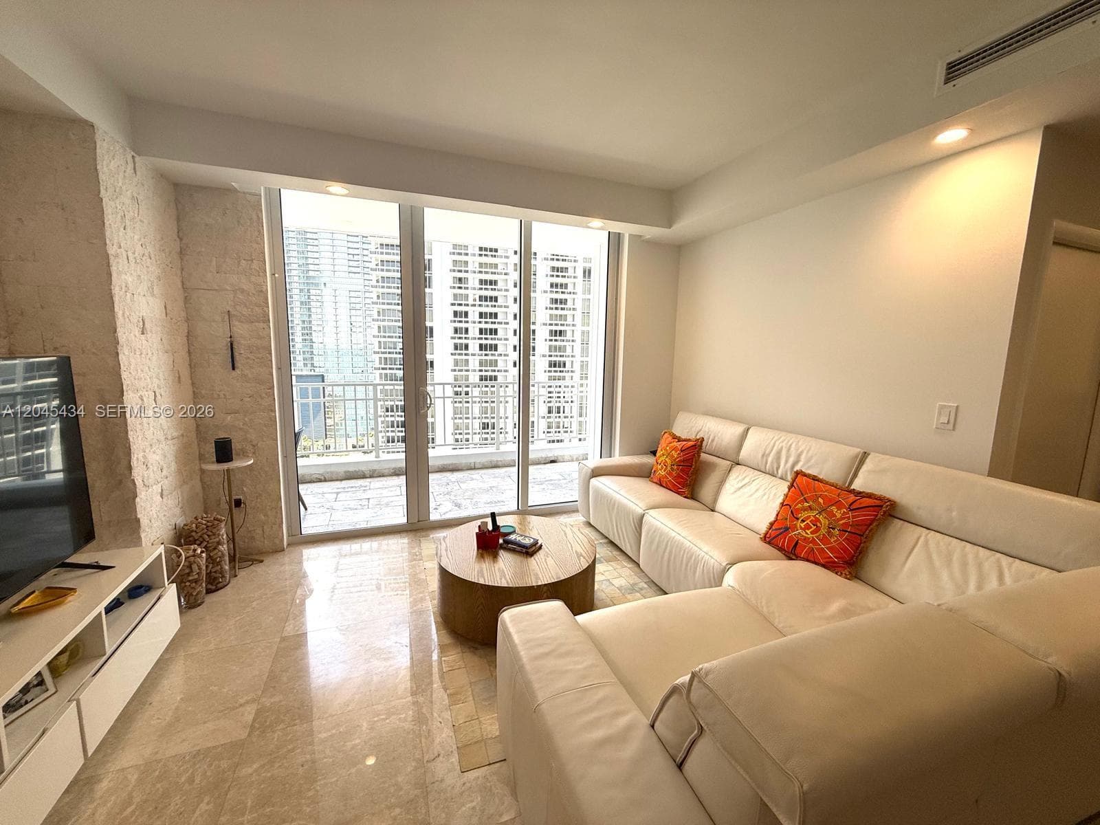 801 Brickell Key Blvd 2204 photo 10