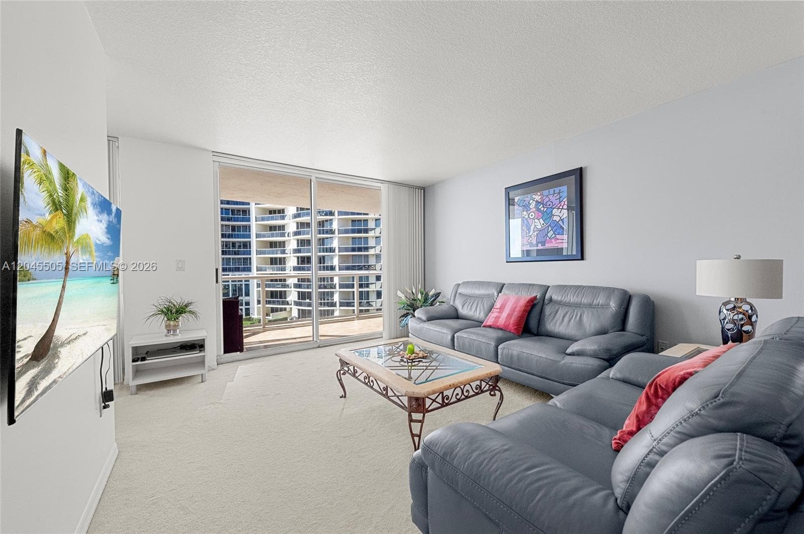 17275 Collins Ave 804 photo 7