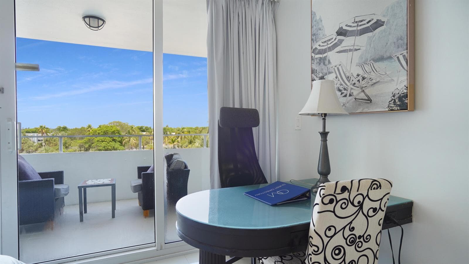 4040 Galt Ocean Drive 403 photo 2
