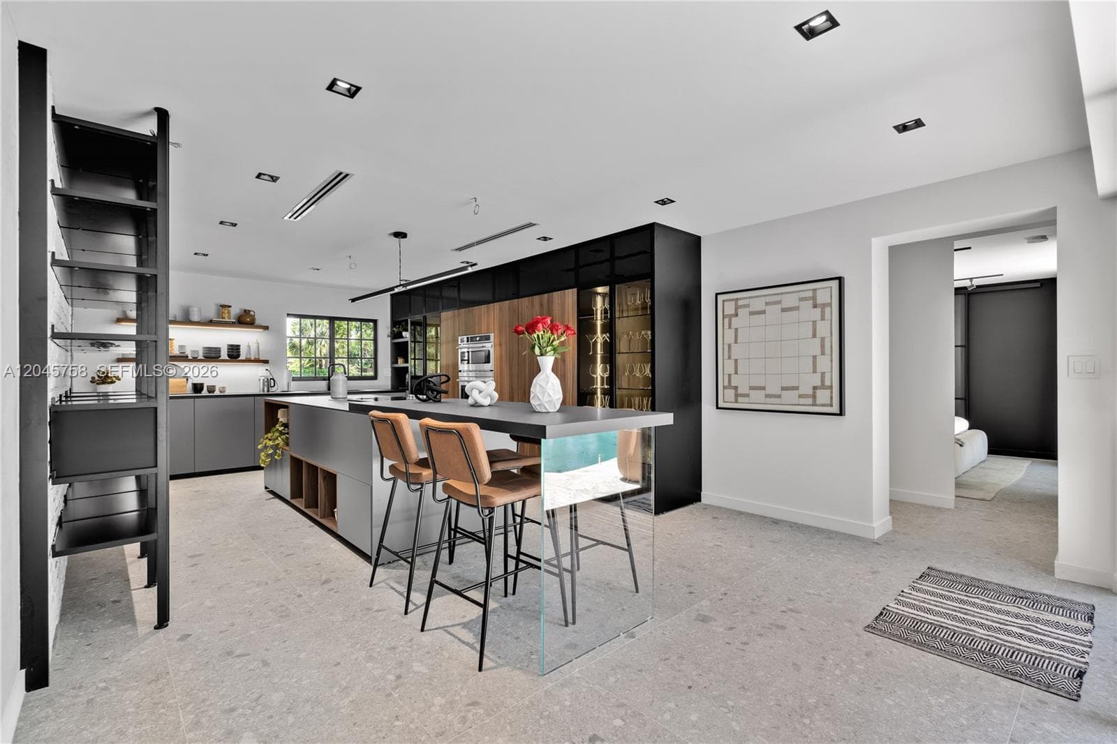 2500 Bayview Dr photo 10