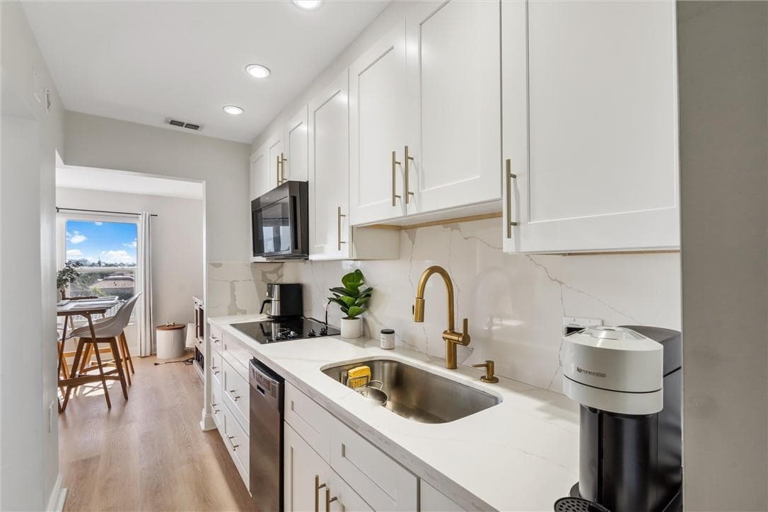 1770 E Las Olas Boulevard 508 photo 7