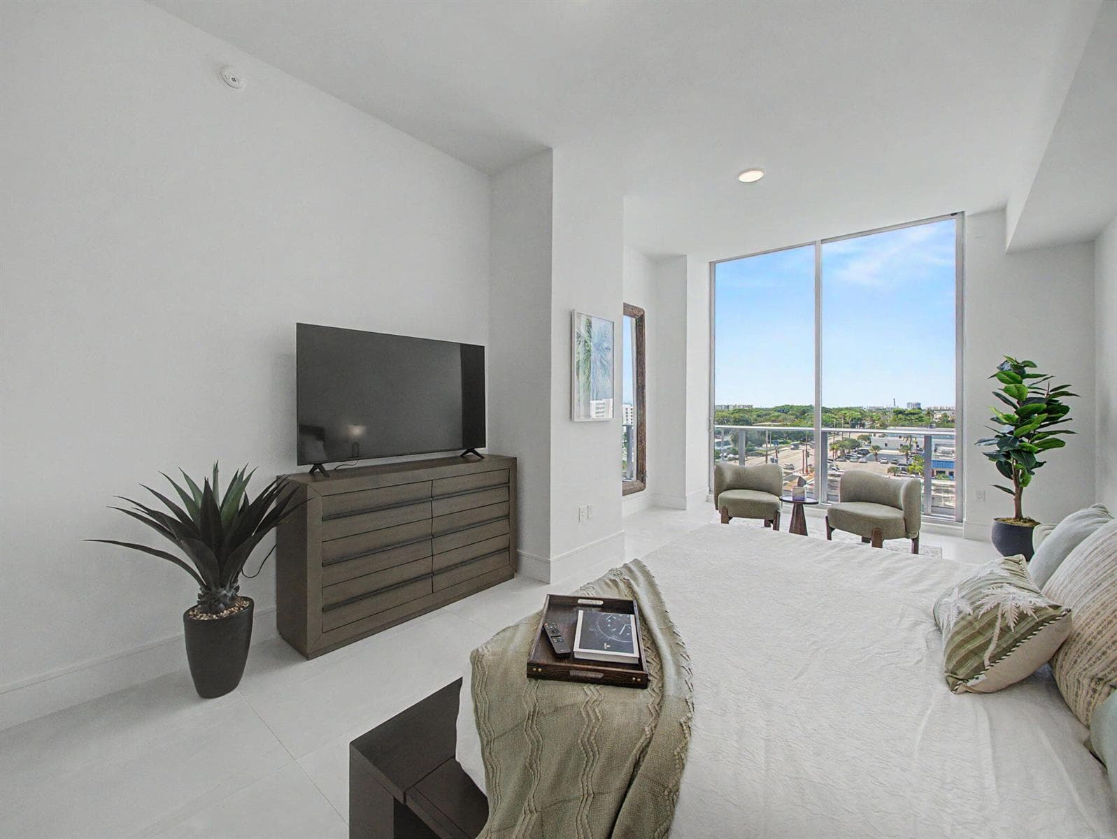 220 Lake Shore Drive 621 photo 12