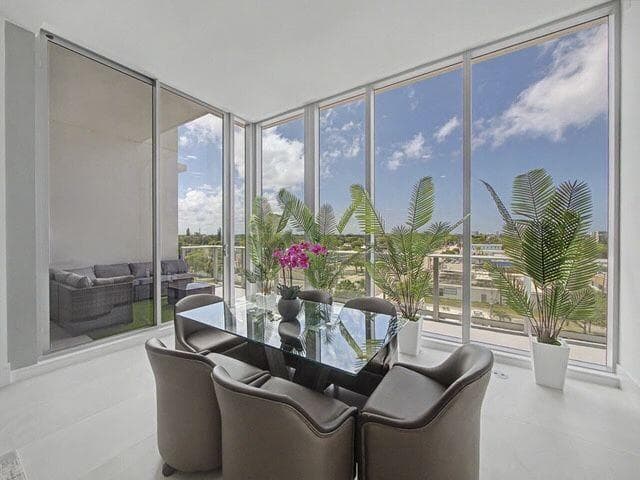 220 Lake Shore Drive 621 photo 9