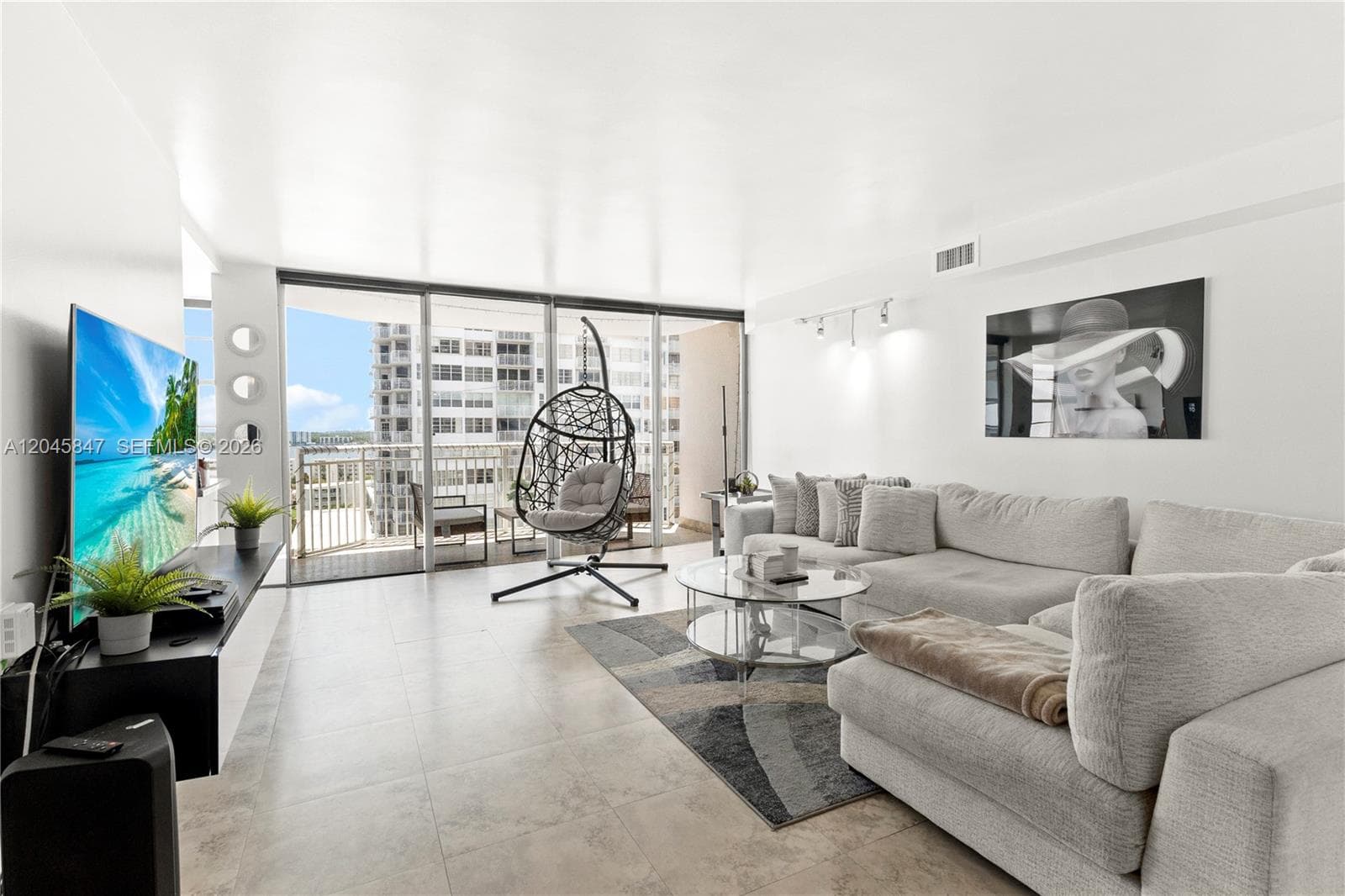 18071 Biscayne Blvd #1404 5