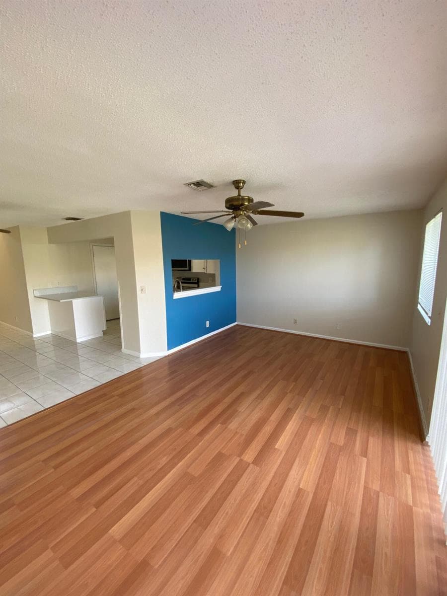 2217 Discovery Circle W photo 6