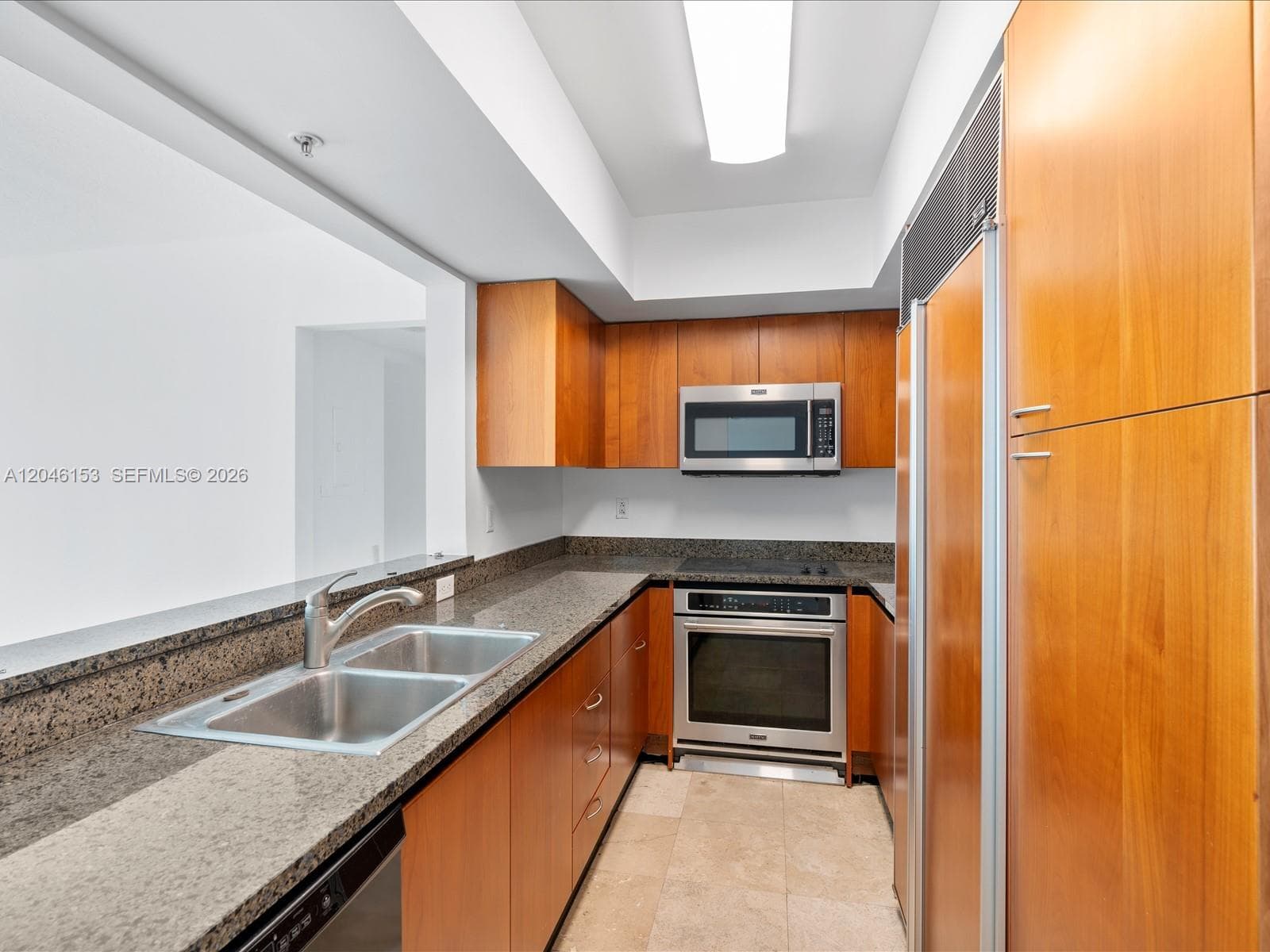 1500 Ocean Dr 708 photo 6