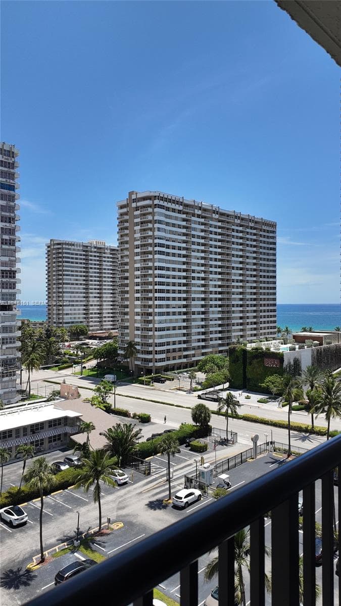 2049 S Ocean Dr 1004 photo 1