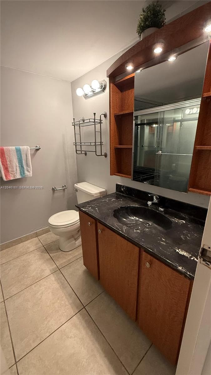 2049 S Ocean Dr 1004 photo 4
