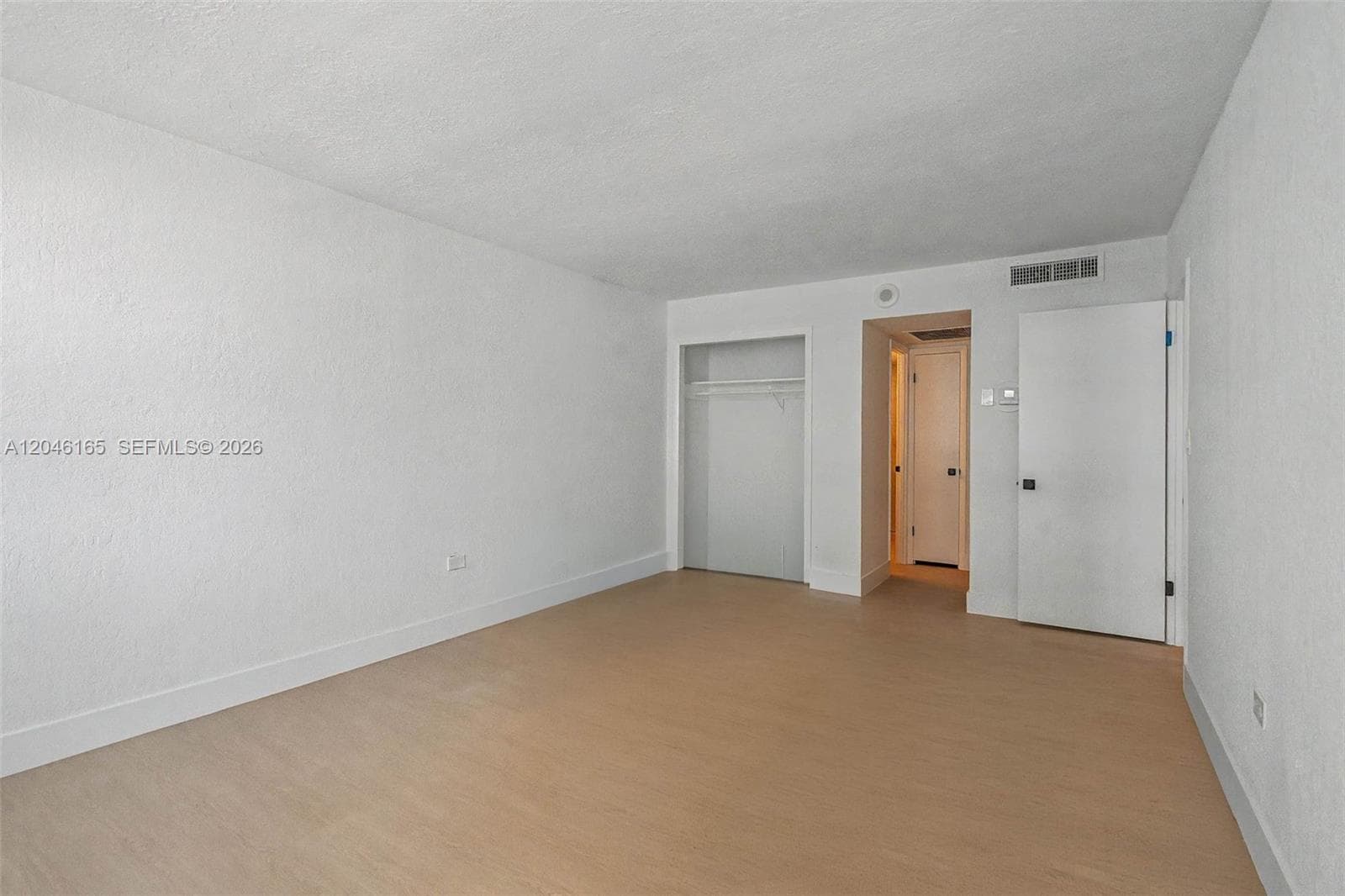 5555 Collins Ave 7B photo 13