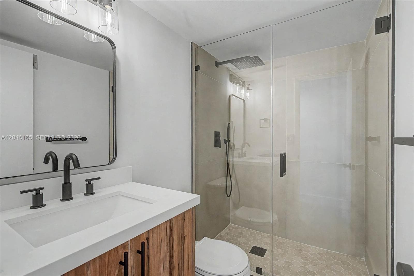 5555 Collins Ave 7B photo 18