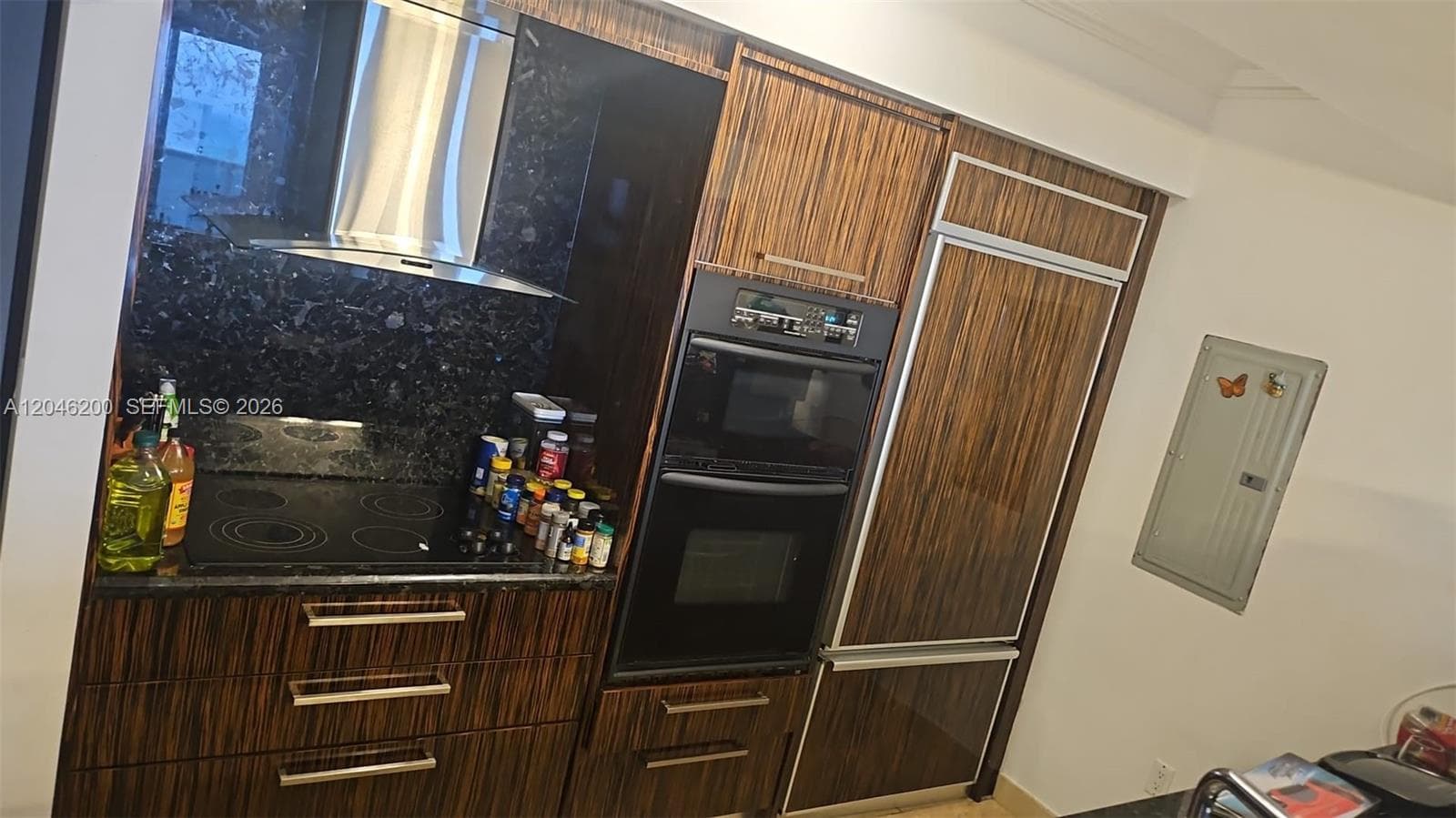 1830 S Ocean Dr 2403 photo 3