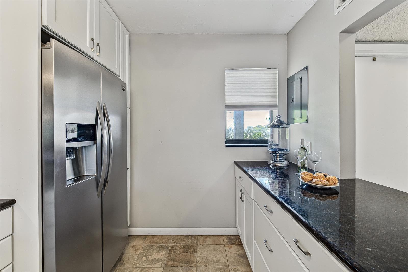 4800 Bayview Drive 402 photo 24