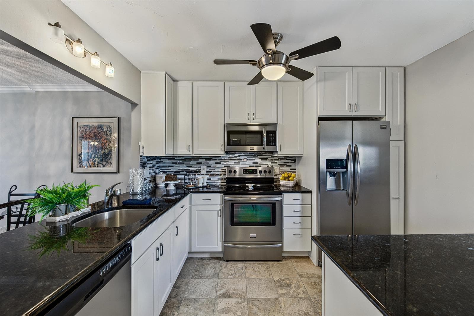 4800 Bayview Drive 402 photo 18