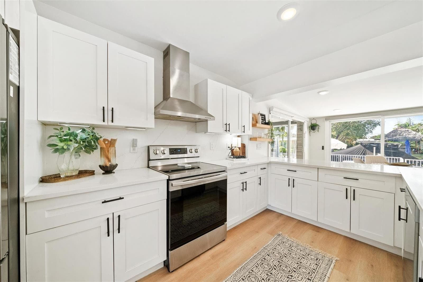 2419 Marathon Lane photo 10