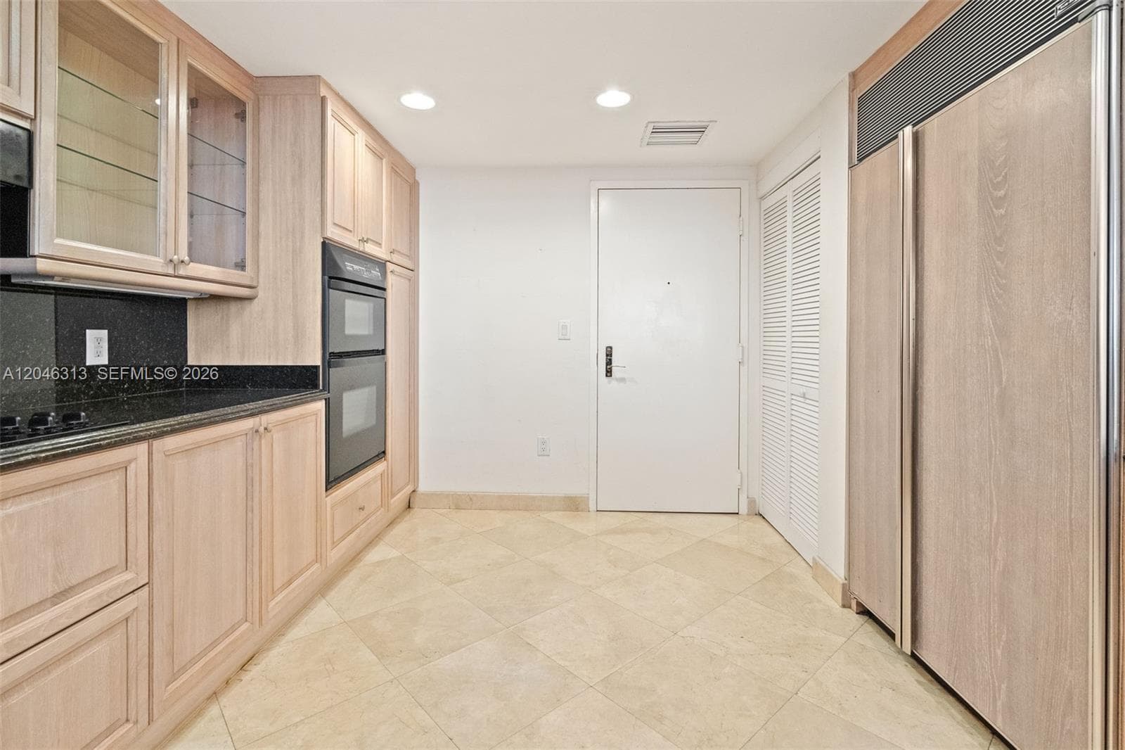 9595 Collins Ave N3-D photo 10