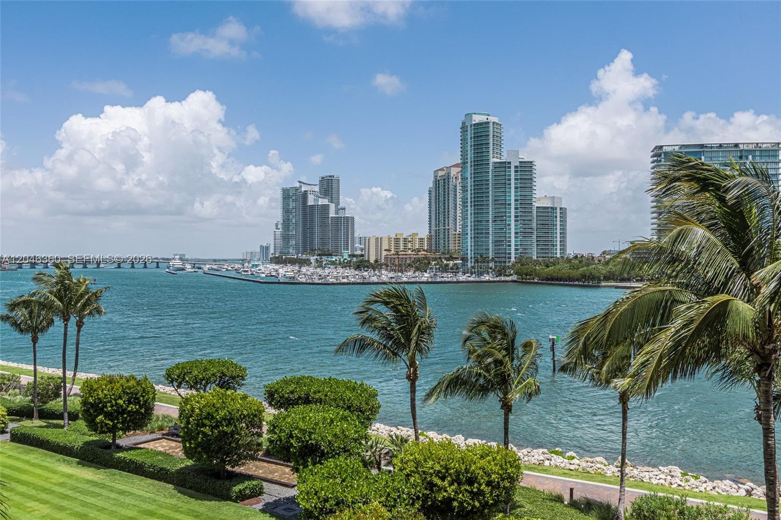 7042 Fisher Island Dr 7042 photo 4