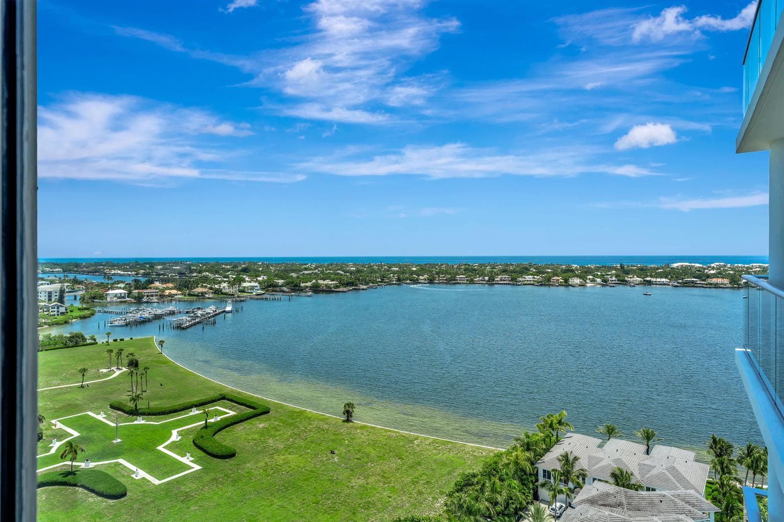 1 Water Club Way 1701 photo 16