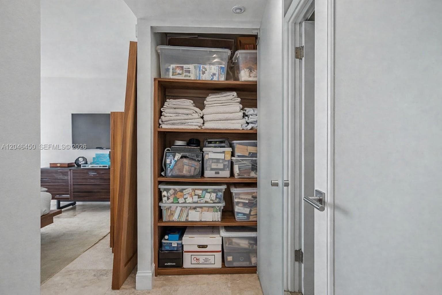 2555 Collins Ave 1814 photo 22
