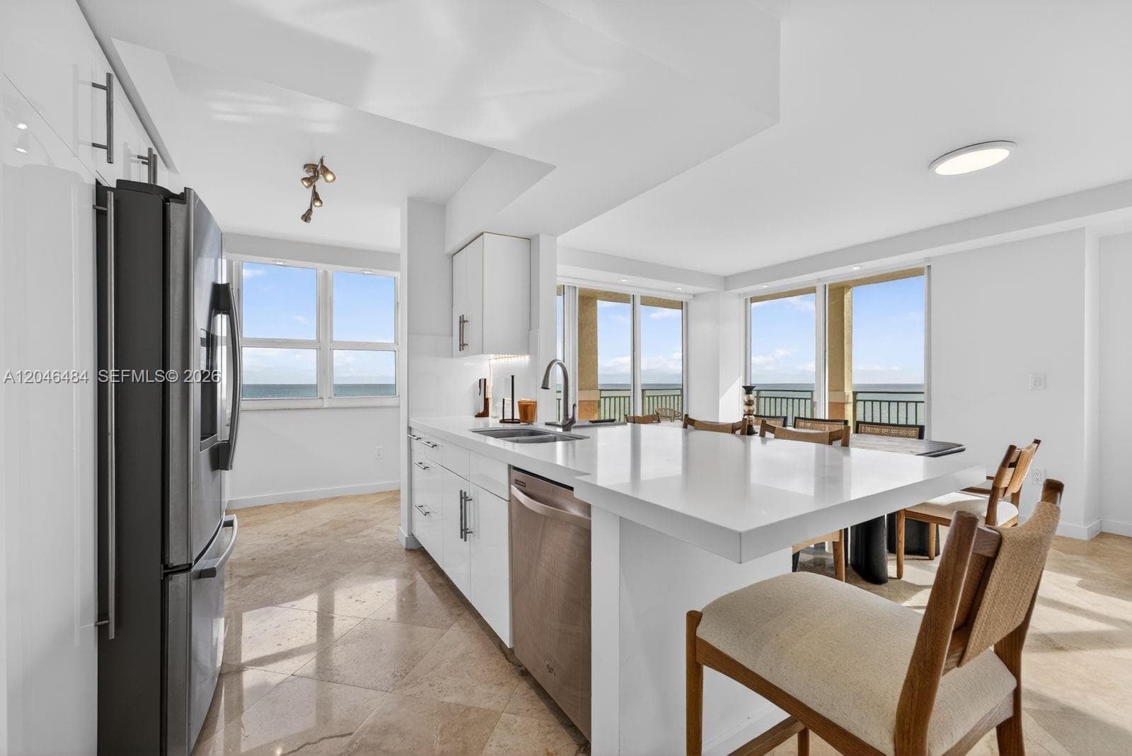 2080 S Ocean Dr 1711 photo 9