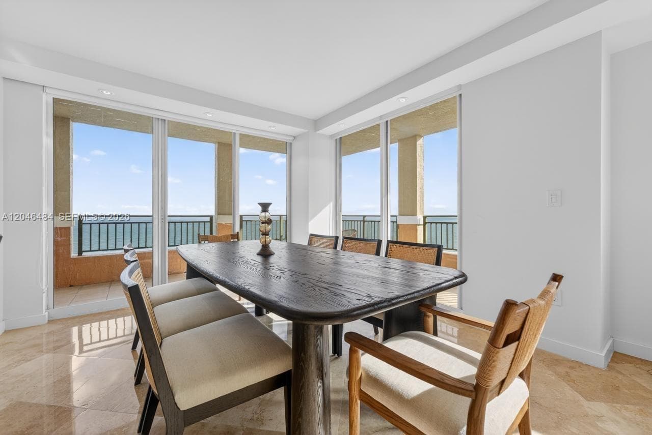 2080 S Ocean Dr 1711 photo 11
