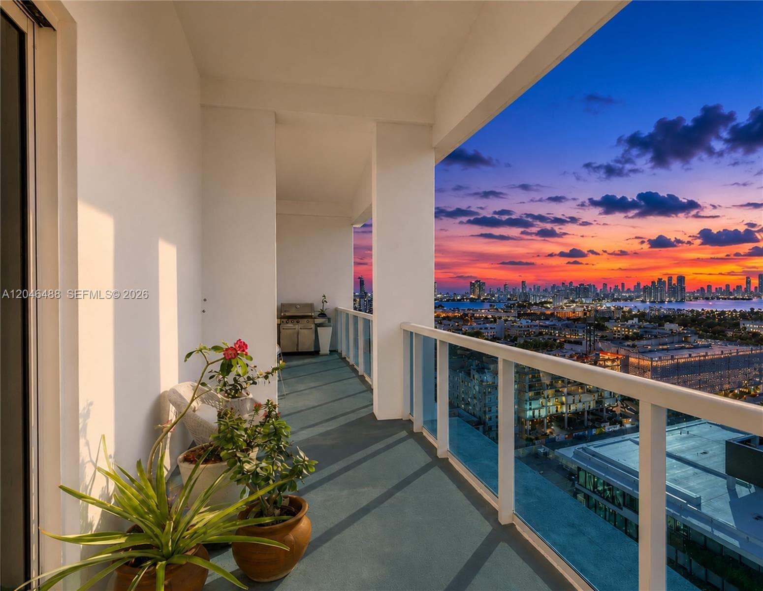 2301 Collins Ave PH22 photo 16