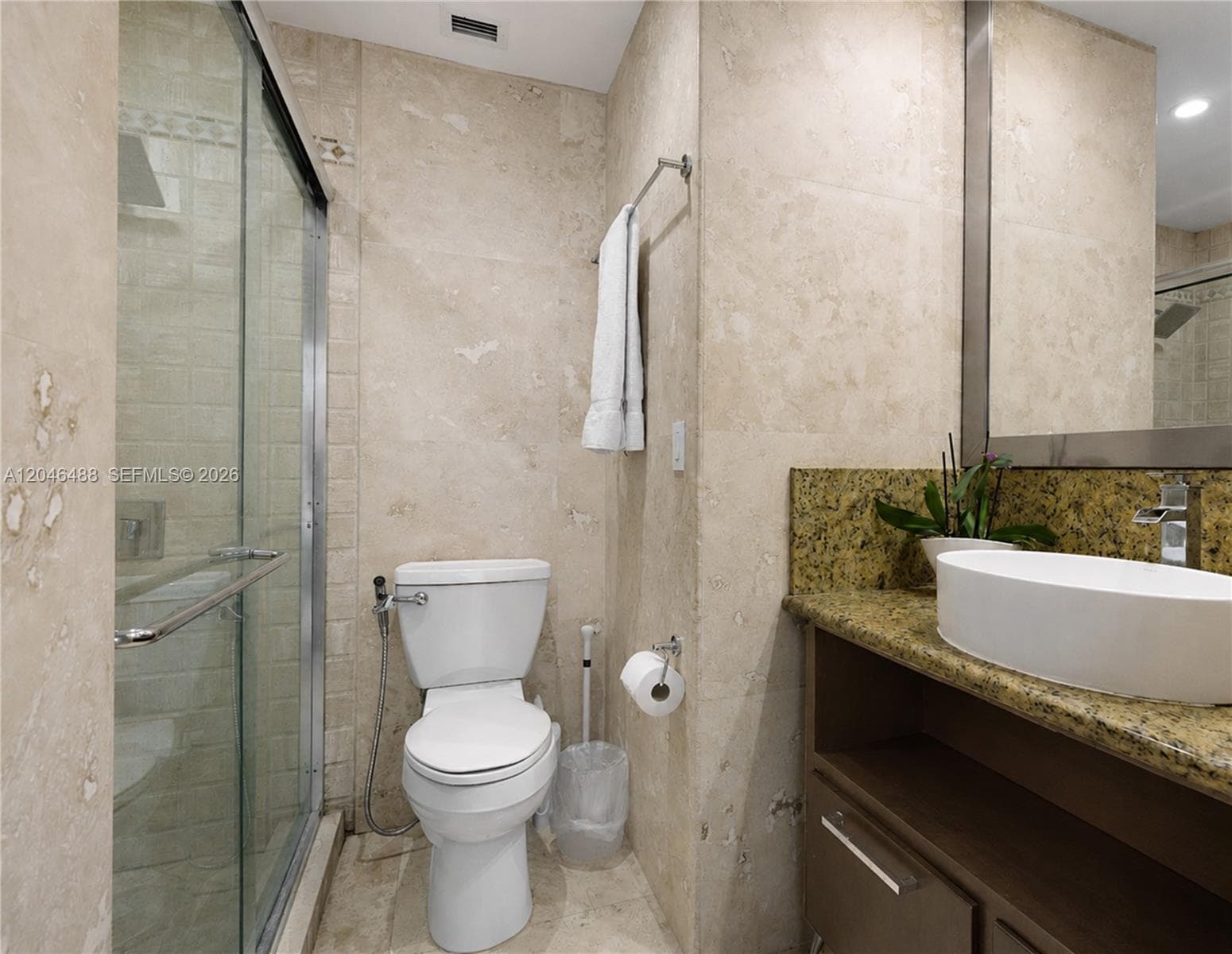 2301 Collins Ave PH22 photo 15