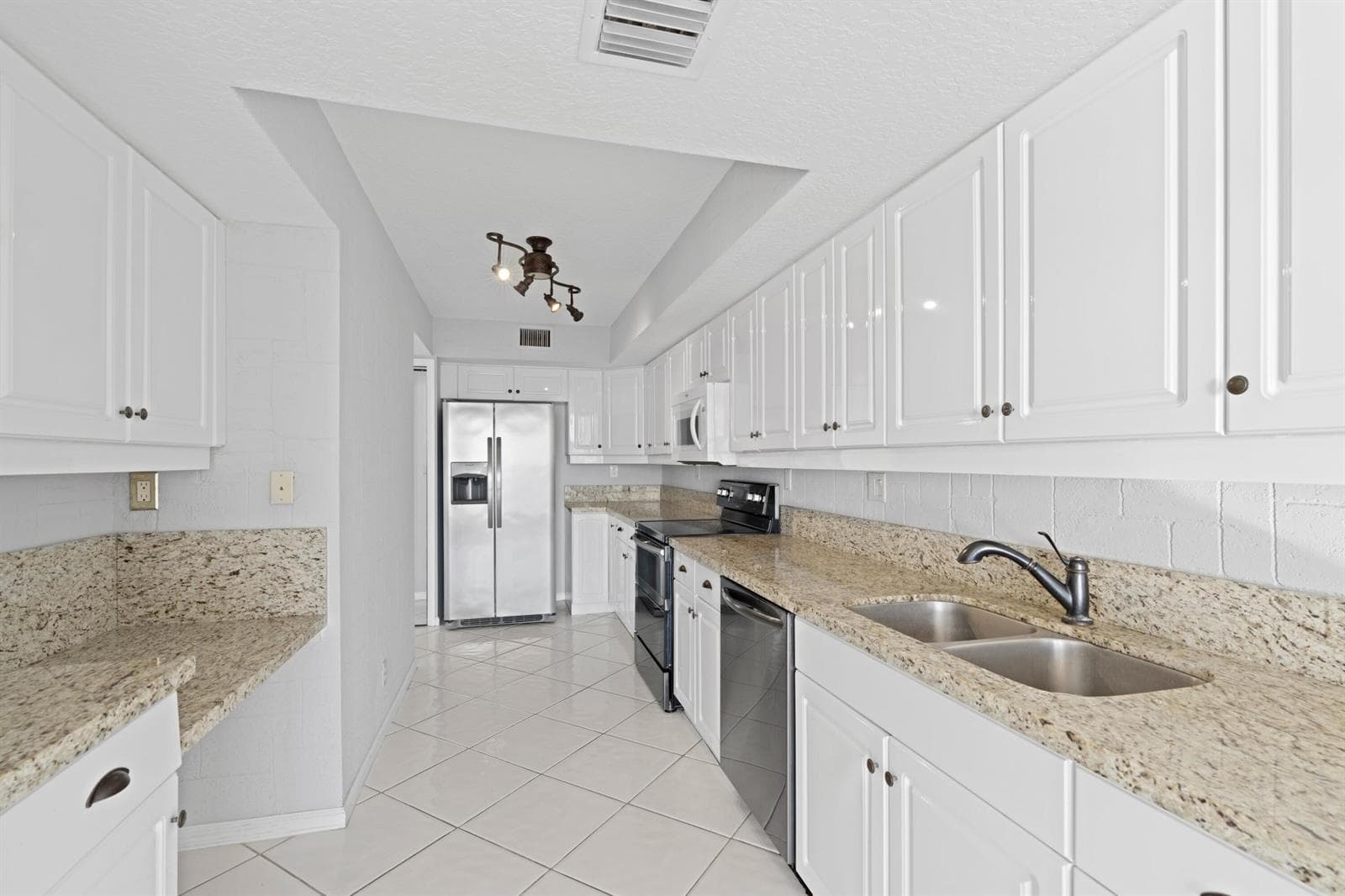 3600 S Ocean Boulevard 203 photo 9