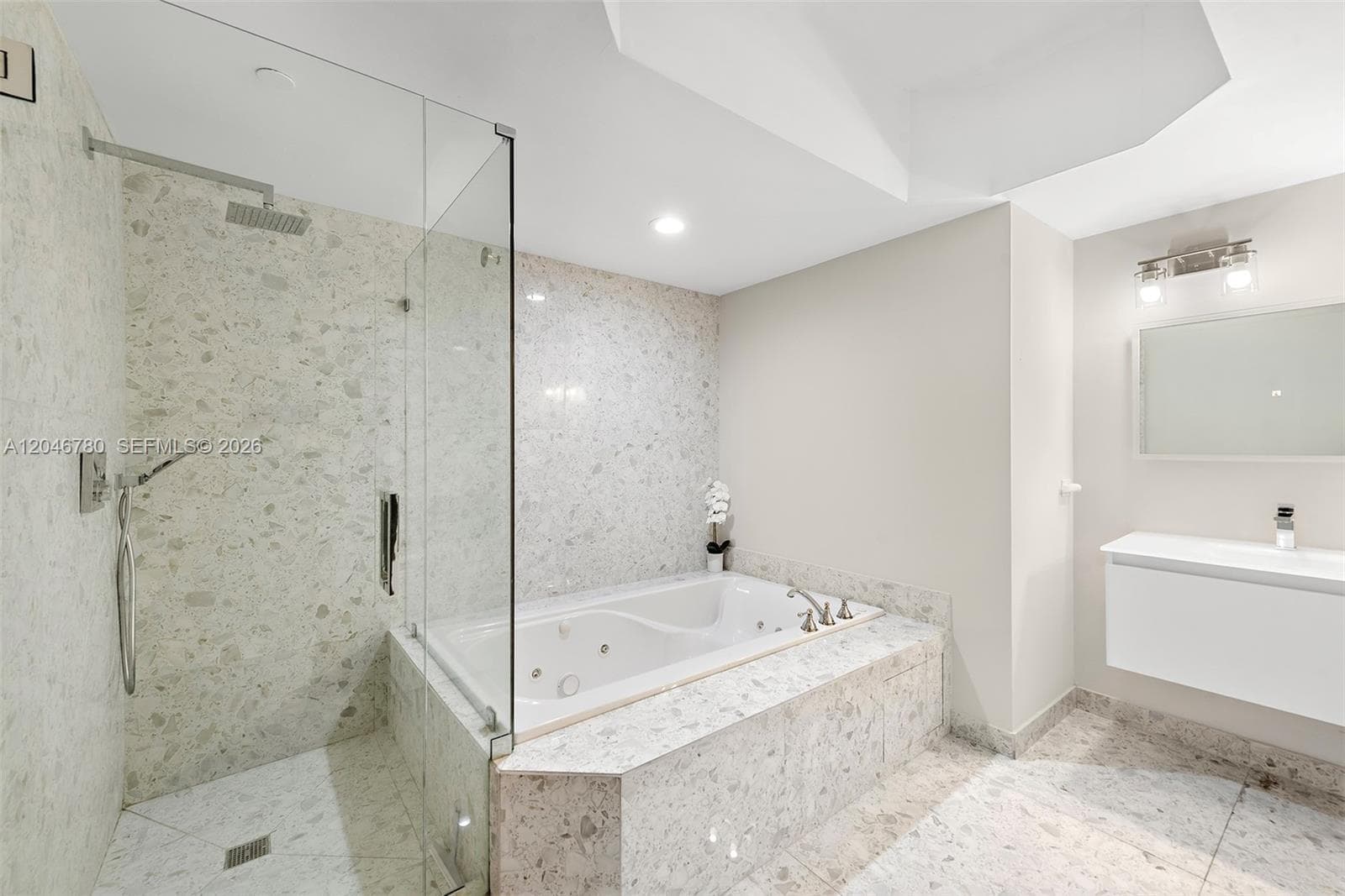 9595 Collins Ave N10F photo 22