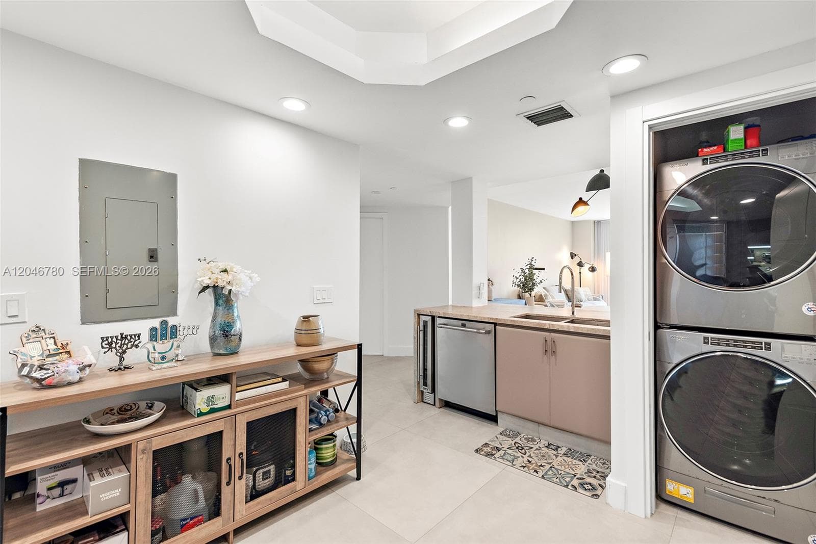 9595 Collins Ave N10F photo 18