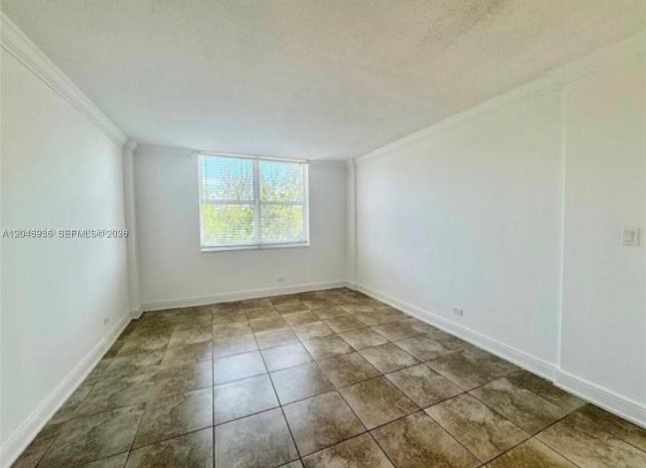 3660 NE 166th St 315 photo 9