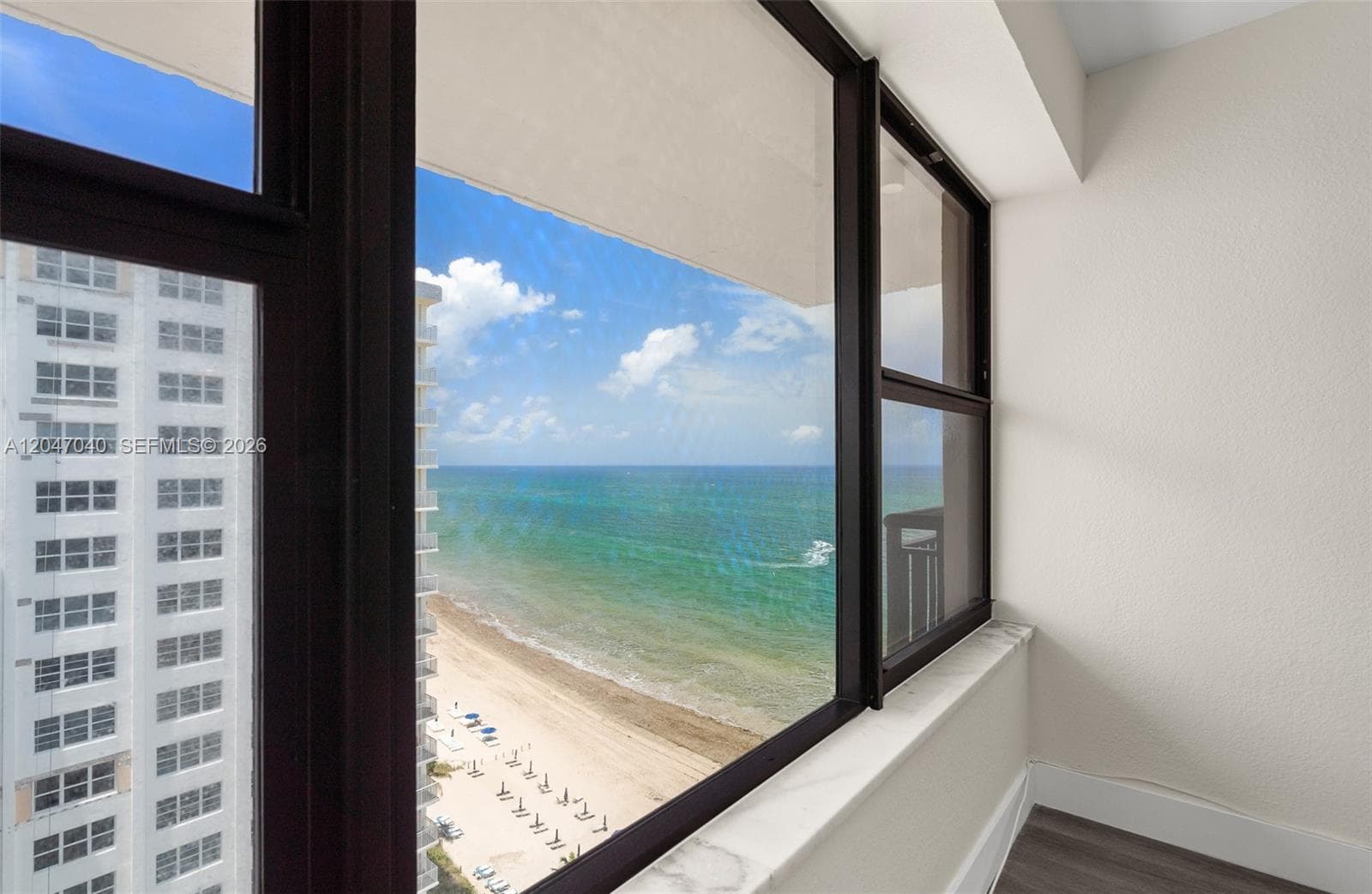 3800 Galt Ocean Dr PH 14 photo 17