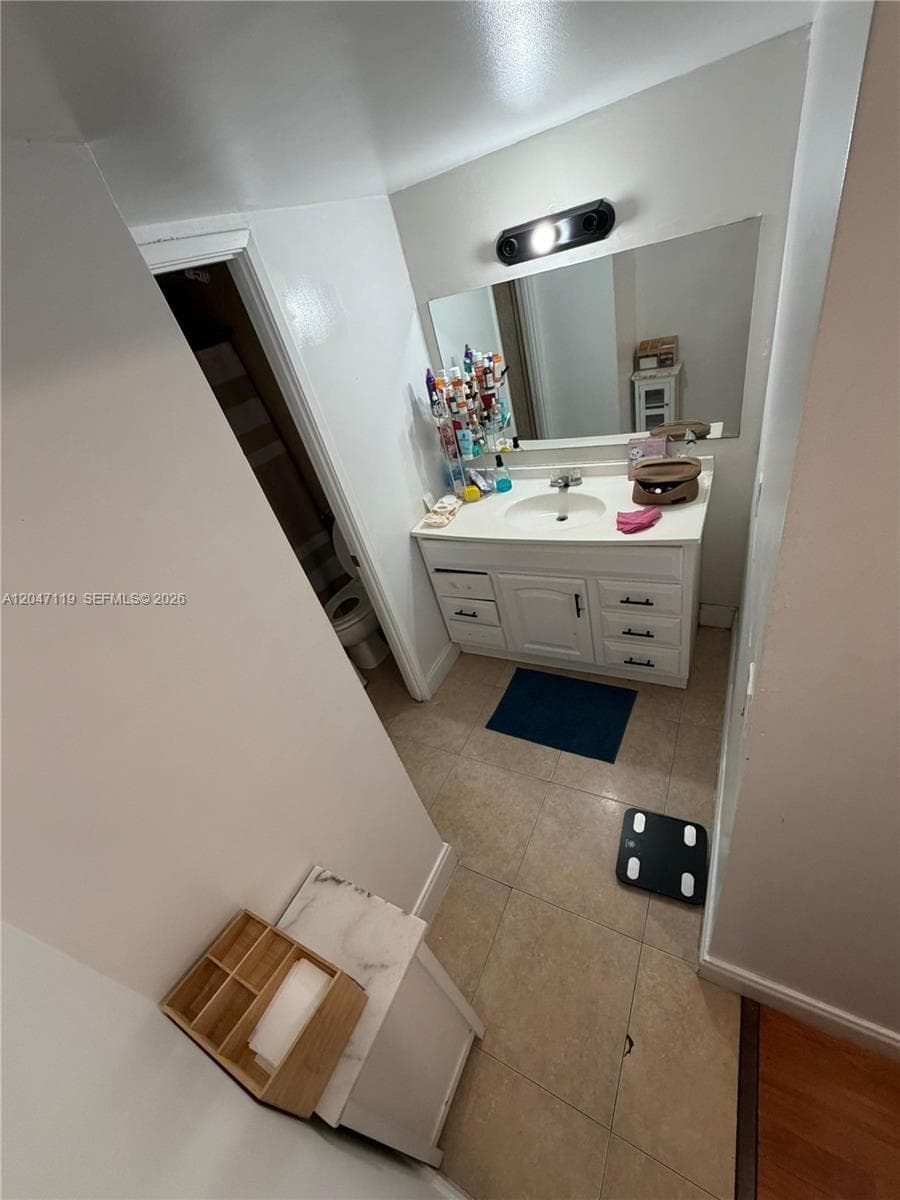 1351 NE Miami Gardens Dr 1514E photo 11