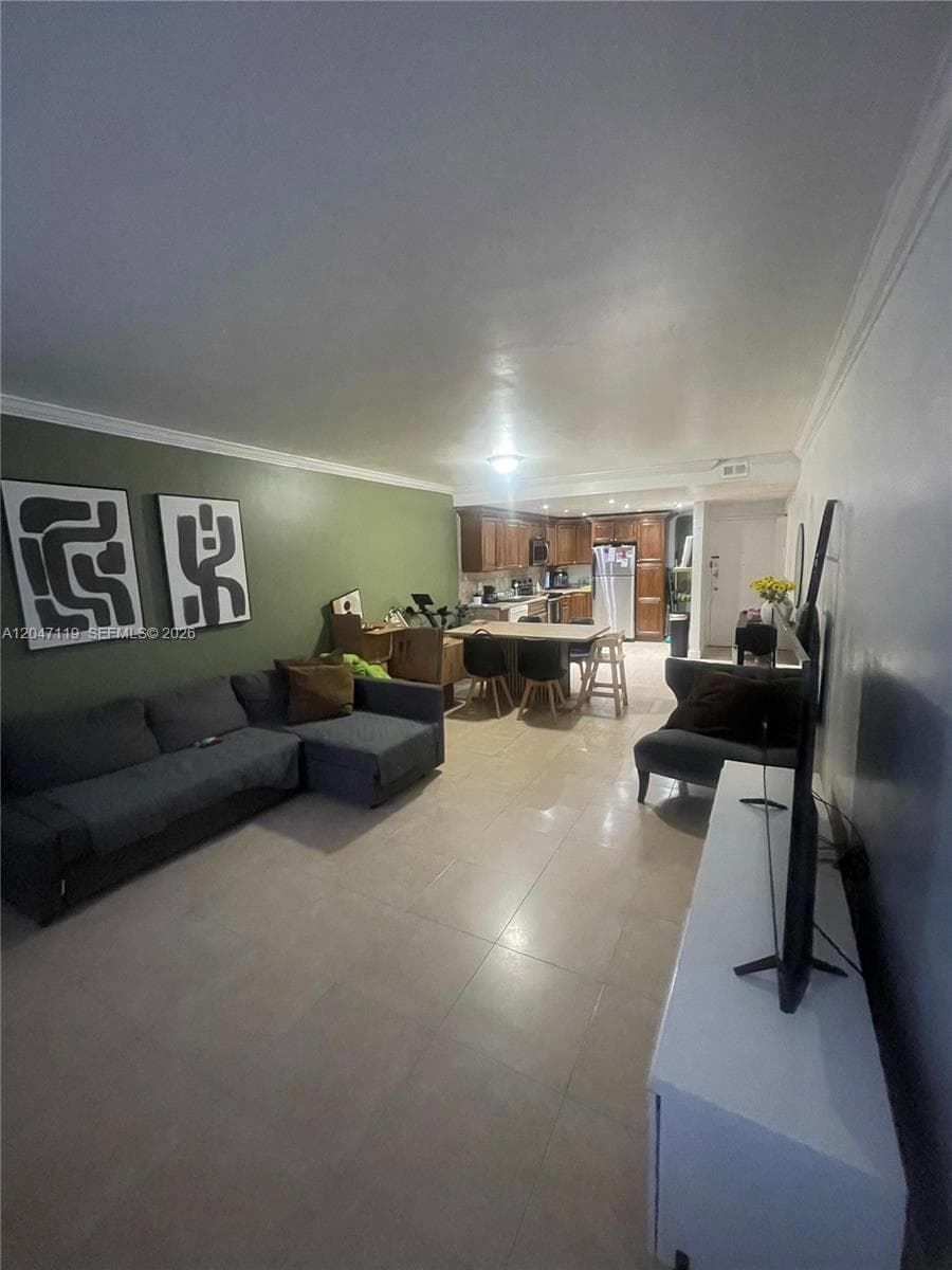 1351 NE Miami Gardens Dr 1514E photo 4