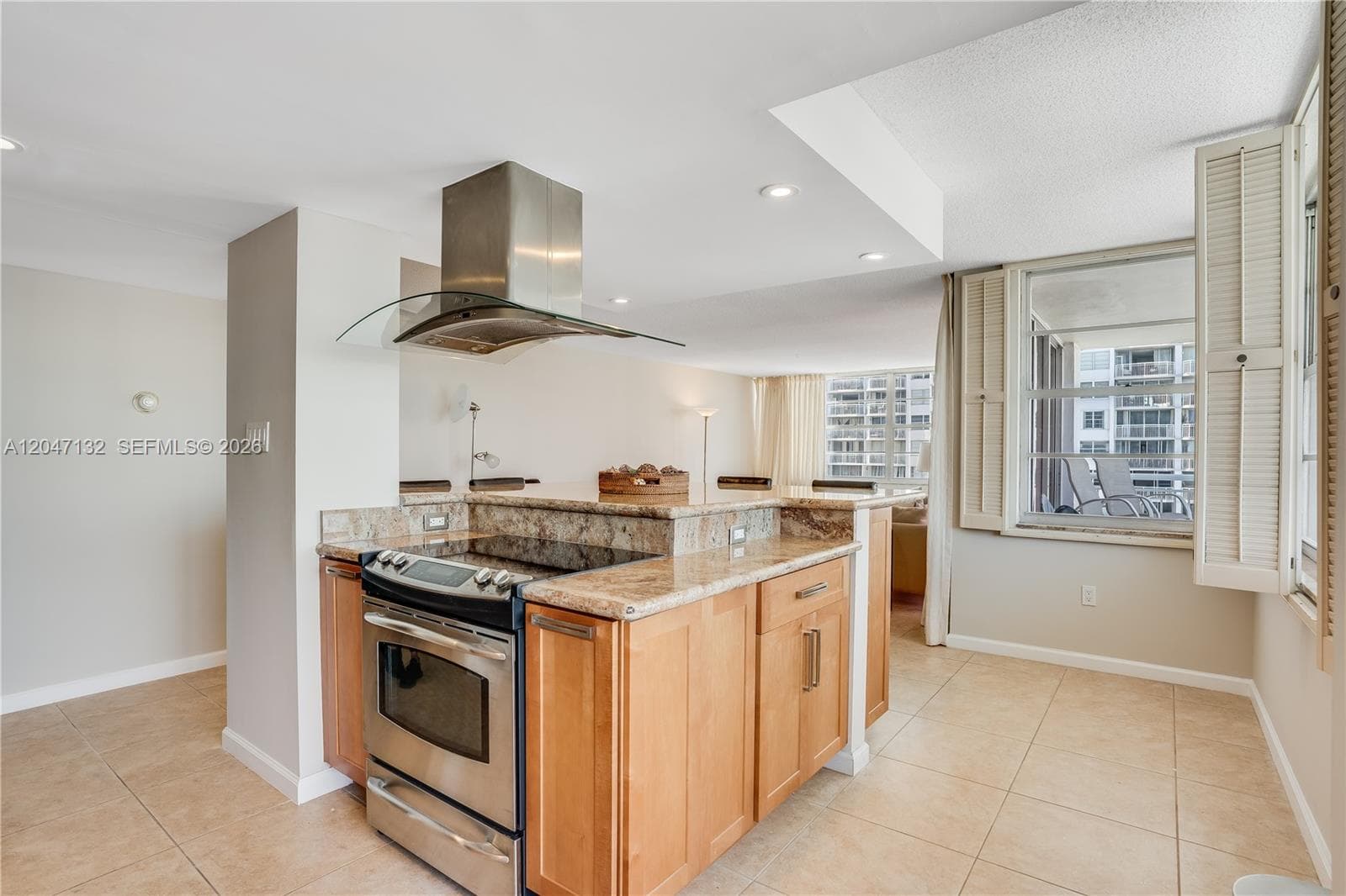18041 Biscayne Blvd 1404 photo 10