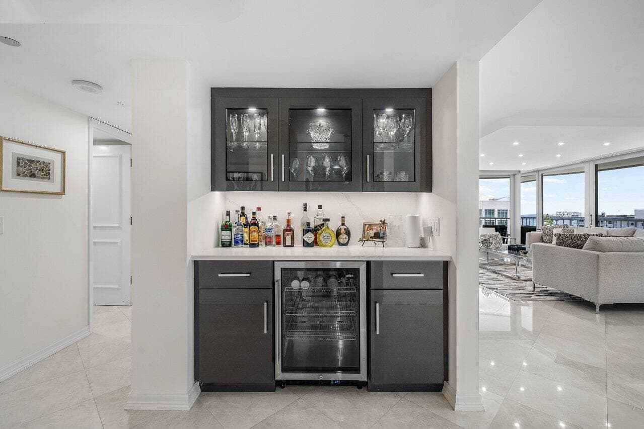 3211 S Ocean Boulevard 903 photo 6