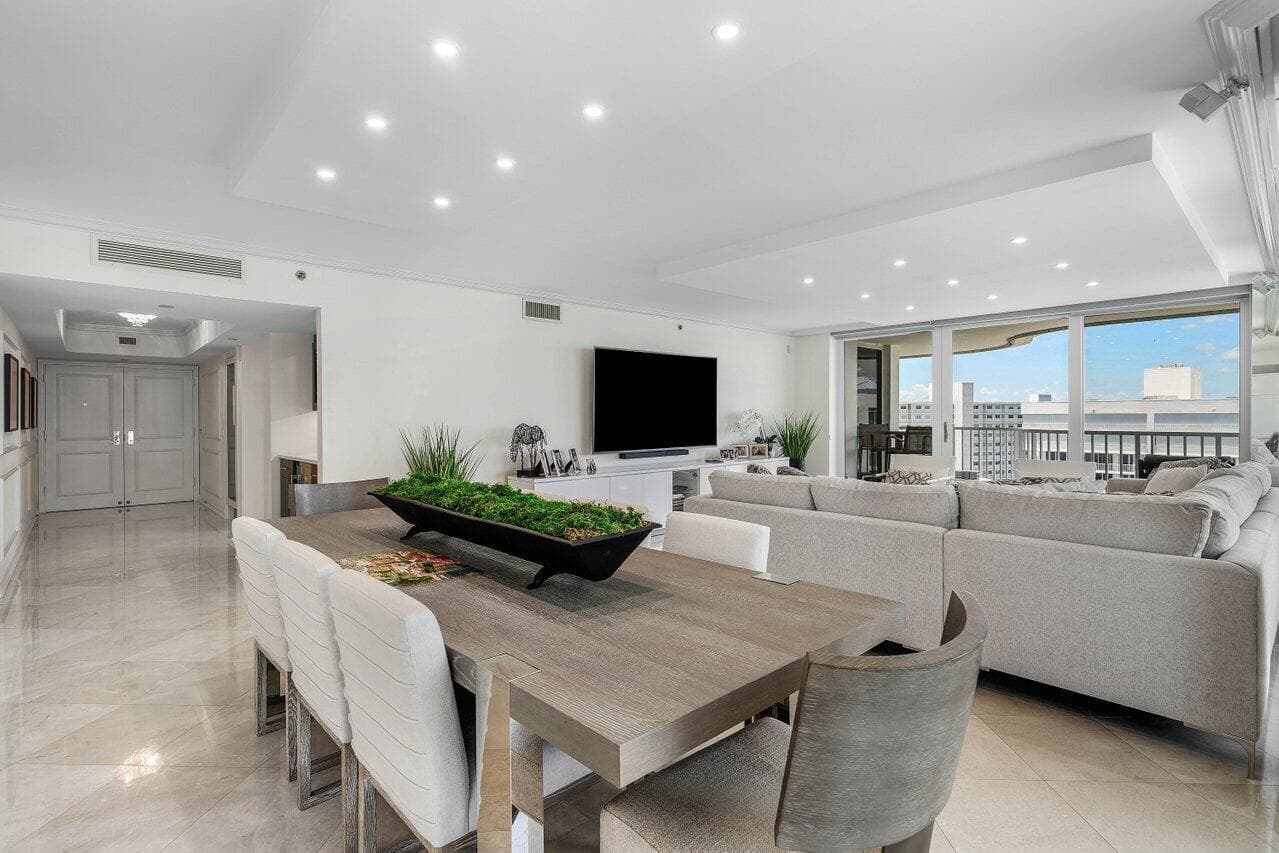 3211 S Ocean Boulevard 903 photo 9