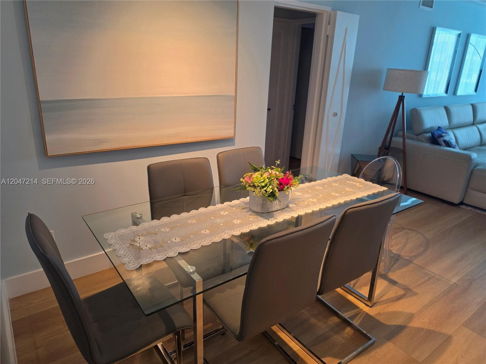 5151 Collins Ave 429 photo 4