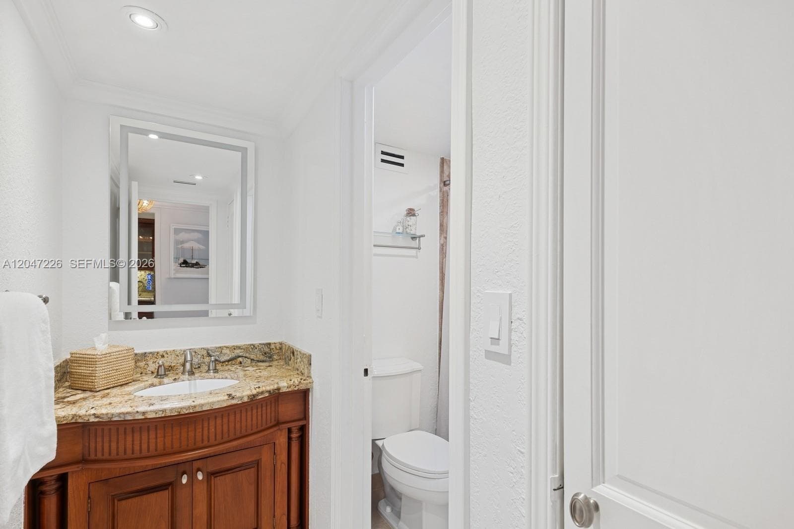 2899 Collins Ave 1025 photo 12