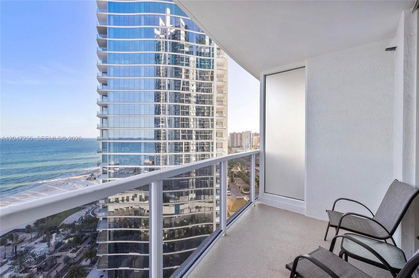 18001 Collins Ave 708 photo 15