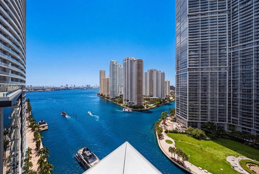 200 Biscayne Boulevard Way #5110 2