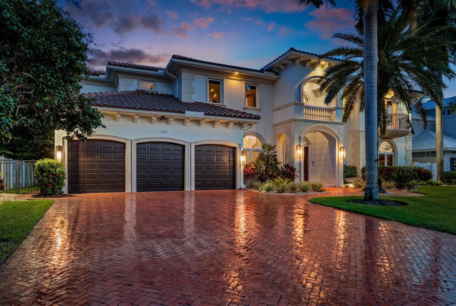 2320 NE 34th 1
